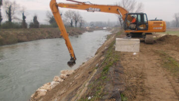 SISTEMAZIONE DELLE SPONDE DEL FIUME PESCARA A